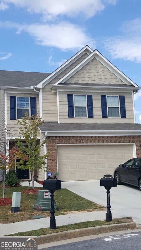 Primary Photo - 2275 Morgan Farm Dr