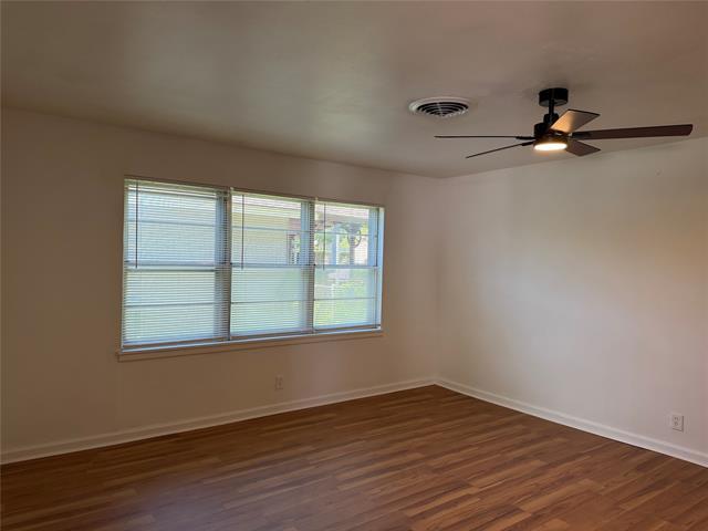 Foto del edificio - 2800 W Fuller Ave