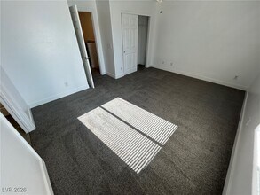 Building Photo - 554 Twilight Blue Ave