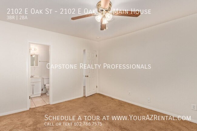 Foto del edificio - 2102 E Oak St
