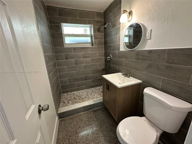 Foto del edificio - 377 NW 4th St