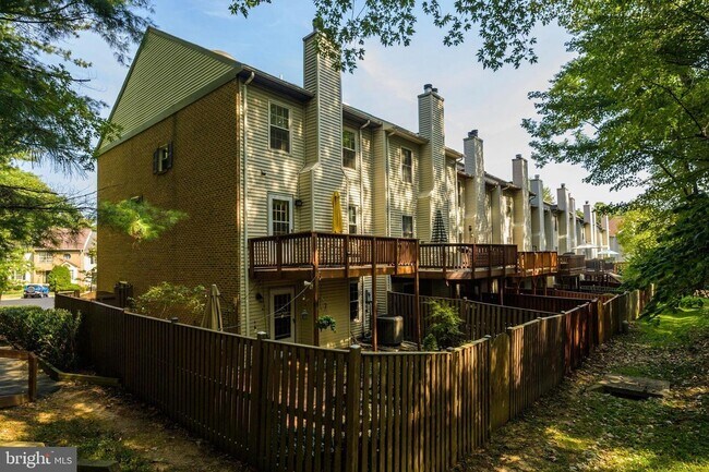Building Photo - 6029 Crocus Ct