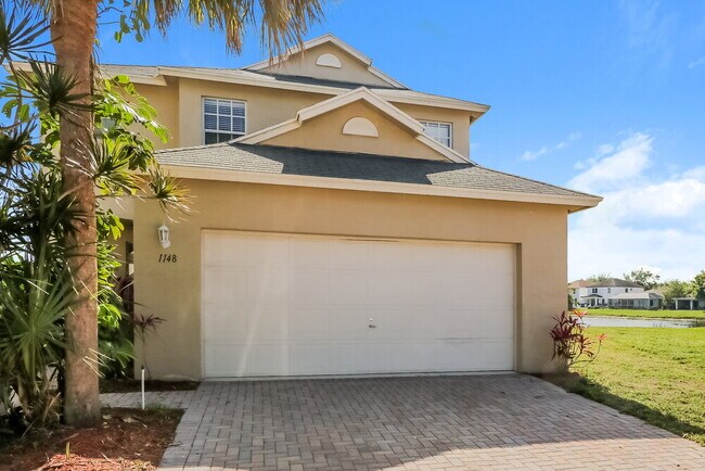 Building Photo - 1148 Lily Ct