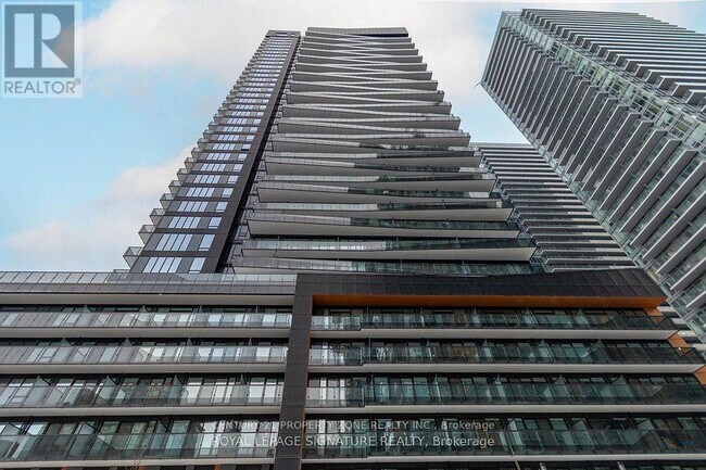 Building Photo - 127 Broadway Ave