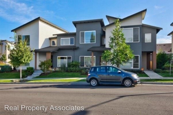 Building Photo - 2 br, 2.5 bath House - 3035 S Nevada St