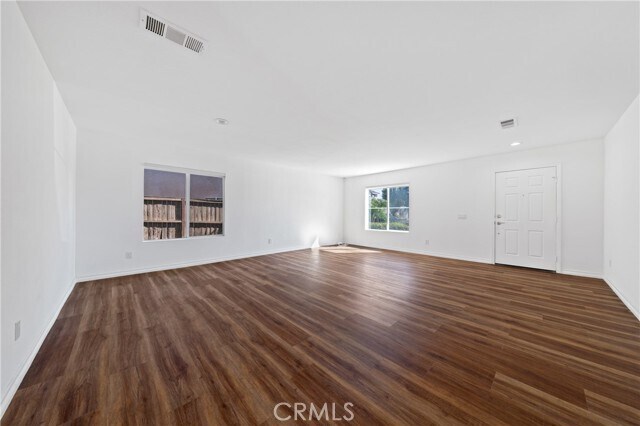 Foto del edificio - 25043 Babbling Brook Cir