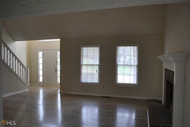 Foto del edificio - 222 Garretts Dr