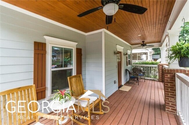 Foto del edificio - 1888 Braeburn Cir SE