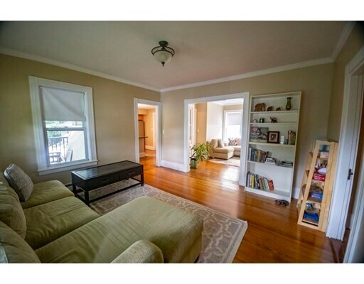 Foto del edificio - 7 Hillside Ave