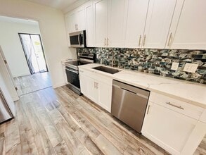 Building Photo - 3661 Laurette Ln