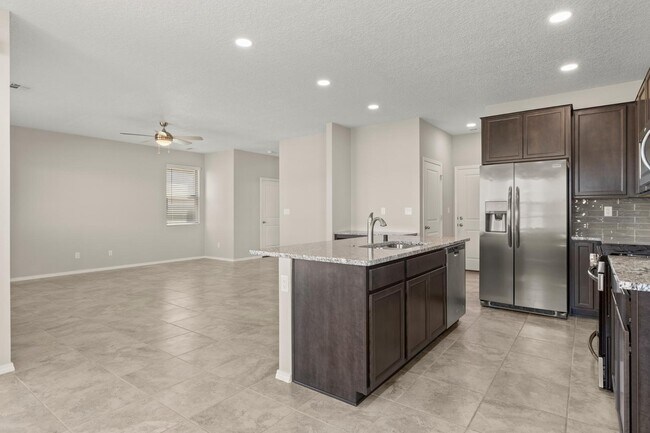 Foto del edificio - 5643 Link Pl NE