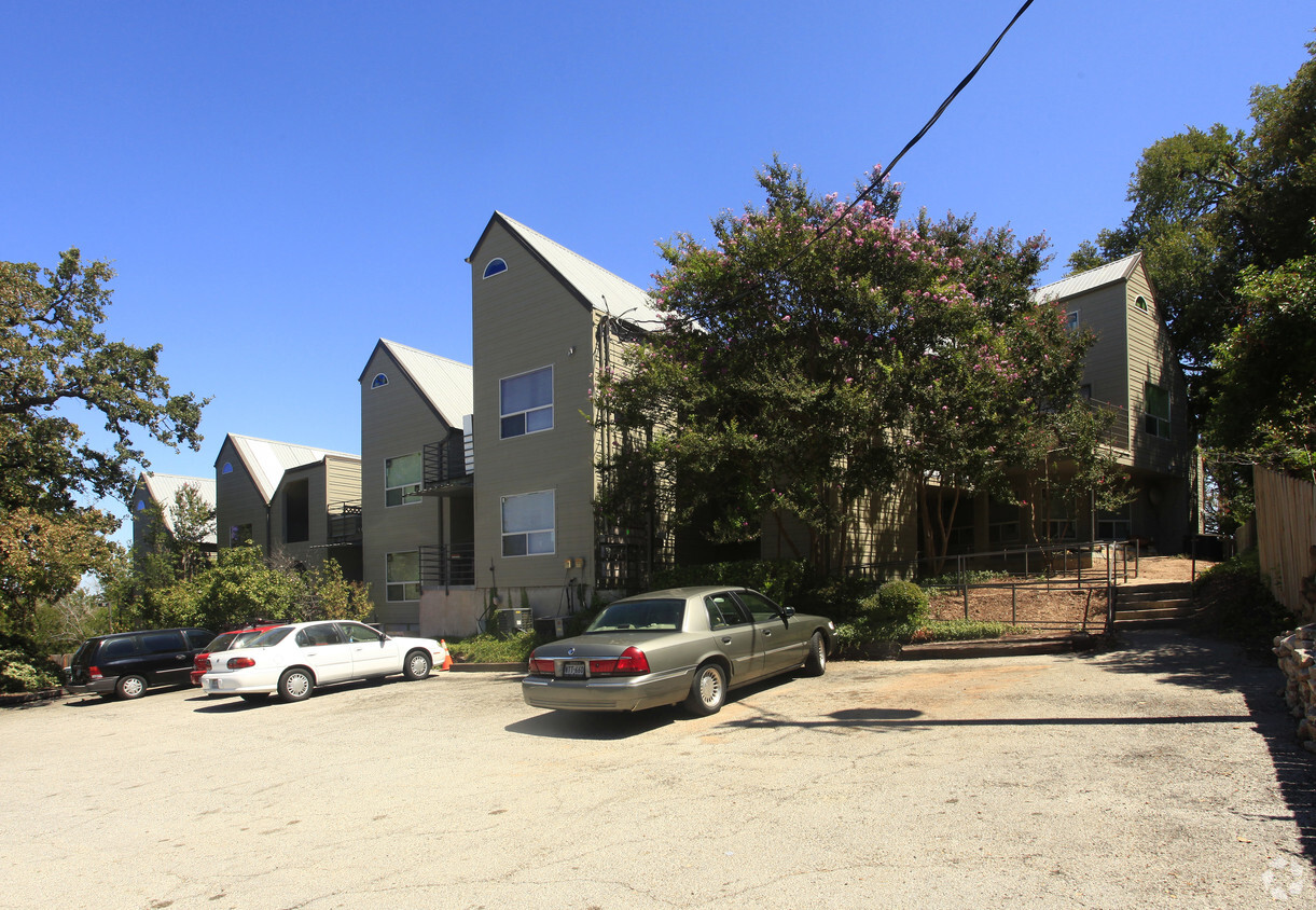 Building Photo - Parker Square Condos