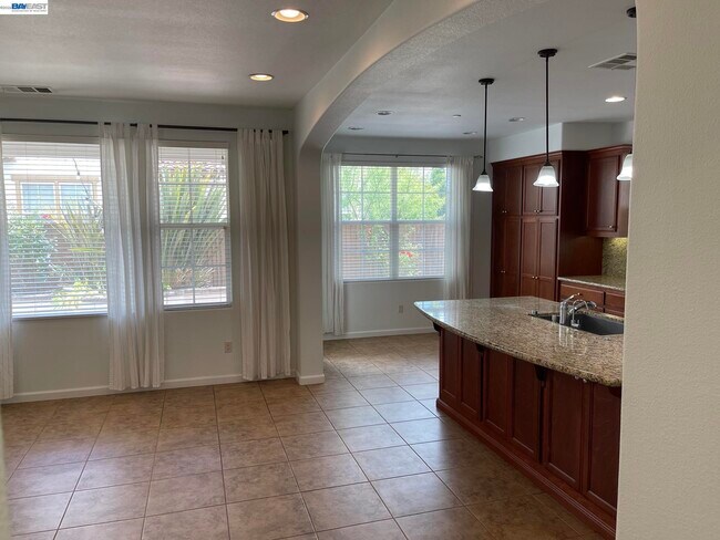 Building Photo - 3124 Sweetviolet Dr