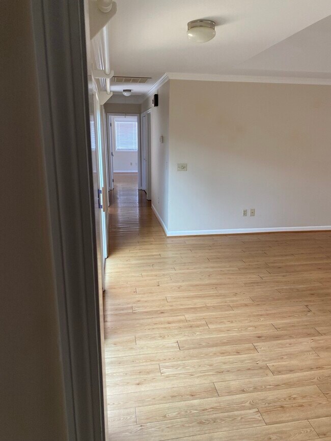 Foto del edificio - 205 Patio Pl