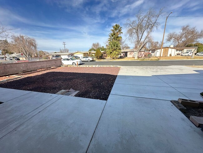 Foto del edificio - West Lancaster Renovated Home