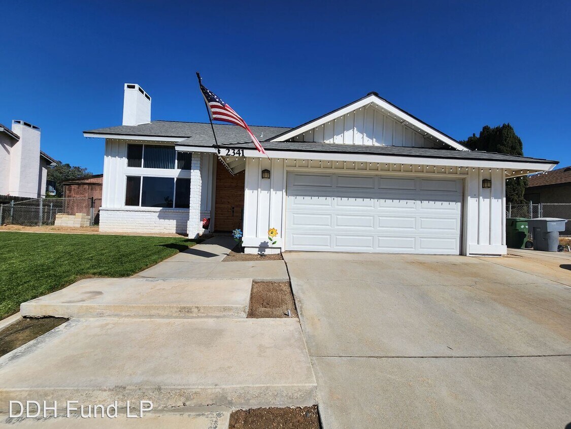 5 br, 3 bath House 2341 Del Mar Rd House for Rent in Norco, CA