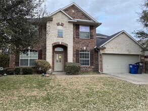 Building Photo - 2816 Quietwater Dr