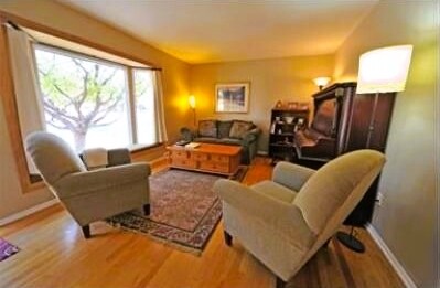 Front Room - 787 S Grape St