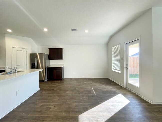 Building Photo - 4314 Whiskey River Dr