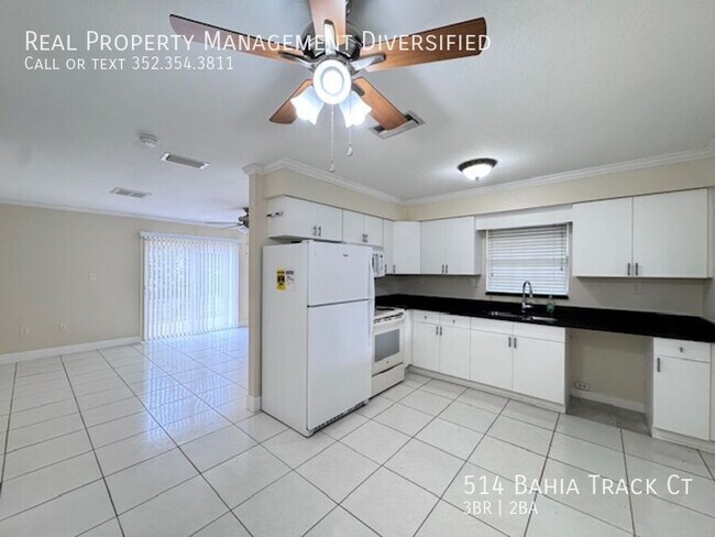 Foto del edificio - 514 B Track Ct