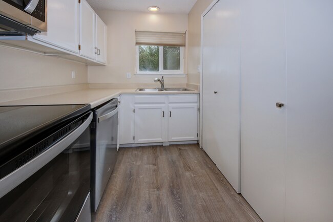 Foto del edificio - 1506 Crestone Ave