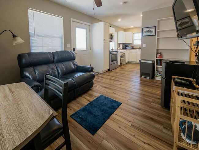Foto del edificio - Knoxville 37923 - 2 bedroom 1 bath - call ...