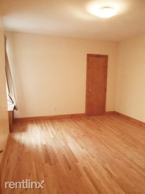 Building Photo - 202 W 92nd St