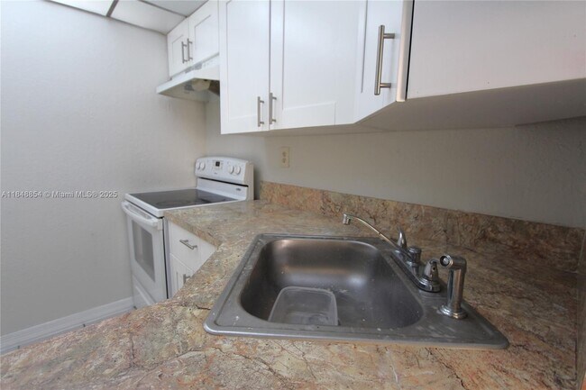Foto del edificio - 4550 NW 9th St