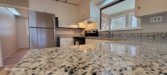 Granite countertops - 1 Library St