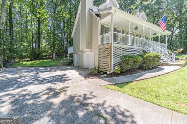 Building Photo - 5747 Starboard Ct