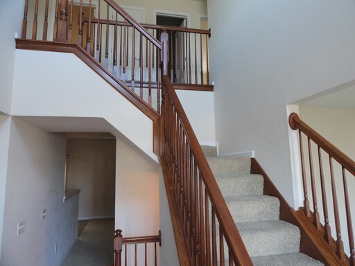 Building Photo - 824 Settlers Walk
