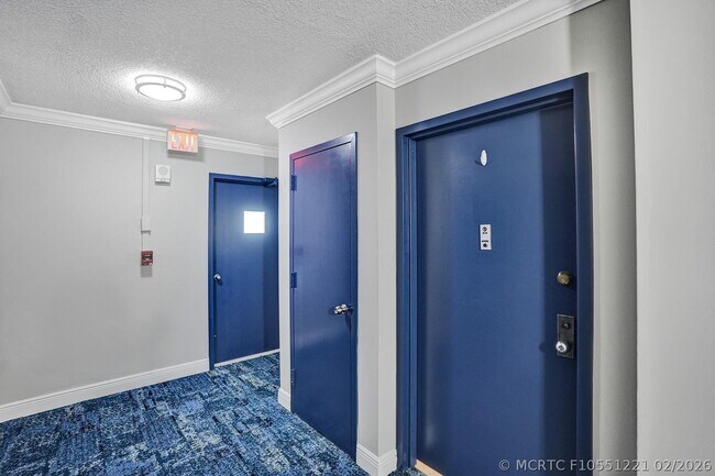 Building Photo - 1361 S Ocean Blvd