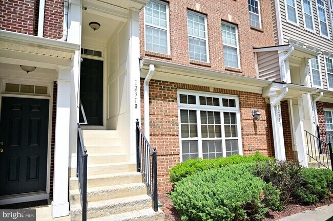 Foto del edificio - 12310 Open View Ln