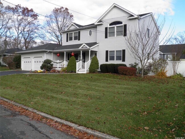 Building Photo - 153 Montclair Ave