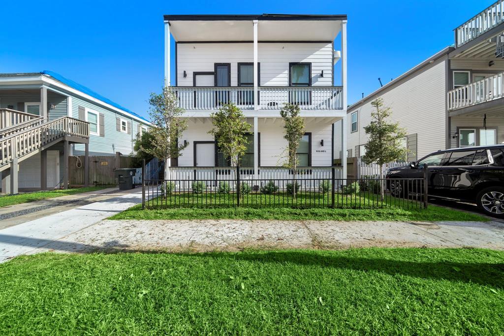 Primary Photo - 920 Avenue L