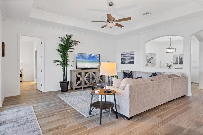 Foto del edificio - 25228 Longmeadow Dr