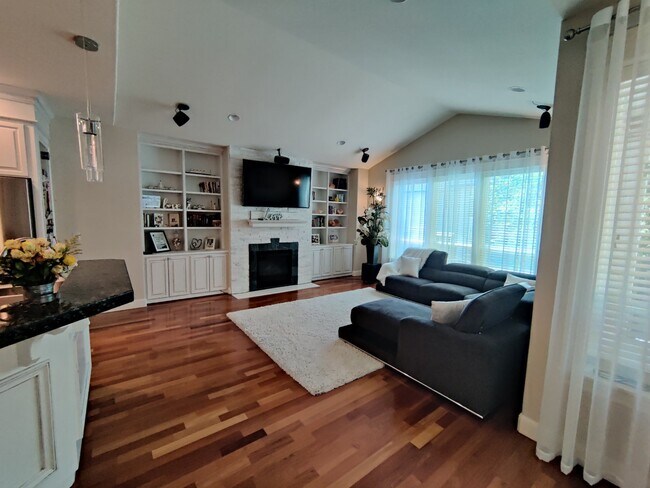 Foto del edificio - 1292 E Lucas St