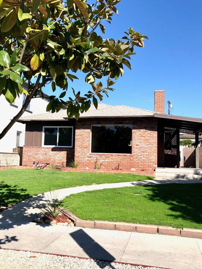 Foto del edificio - 502 N Maria Ave