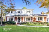 Foto principal - 3012 Wellingford St