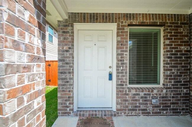 Foto del edificio - 4127 Saltillo Lakes Dr