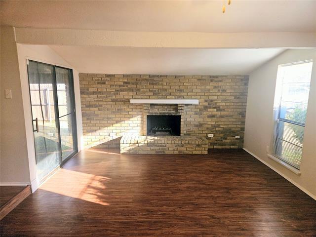 Foto del edificio - 4708 Woodfield Dr