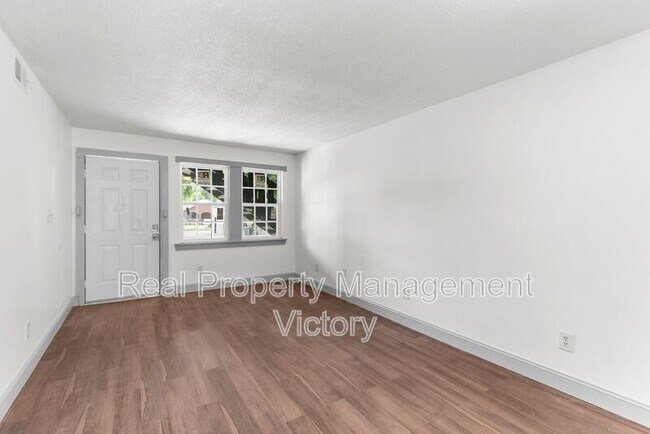 Foto del edificio - 2608 20th Ave N