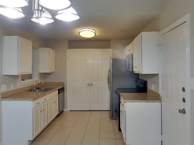 Building Photo - 1609 Avenue F