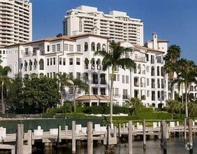 Building Photo - 3900 Island Blvd