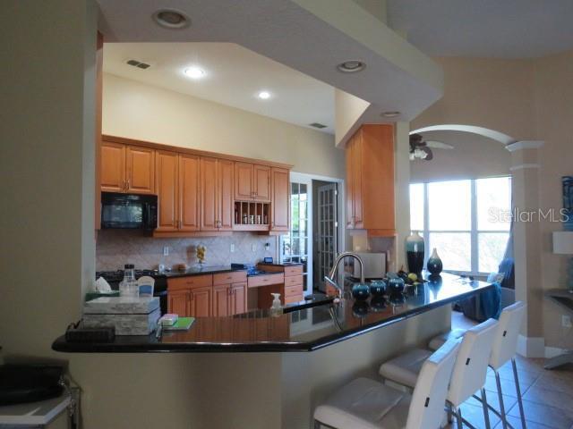 Building Photo - 2877 Highland View Cir