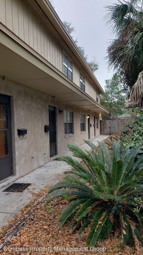 Primary Photo - 2 br, 1.5 bath House - 7208 Parker School ...