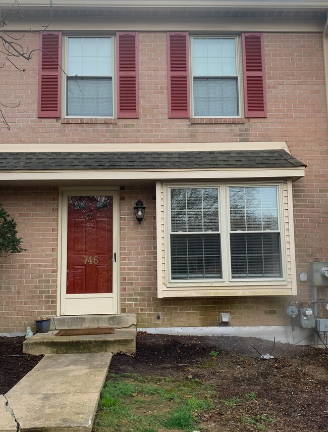 Foto del edificio - 3 Bed, 2.5 Bath Townhome in Plum Tree Vill...
