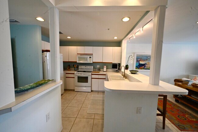 Building Photo - 1217 Ocean Dunes Cir
