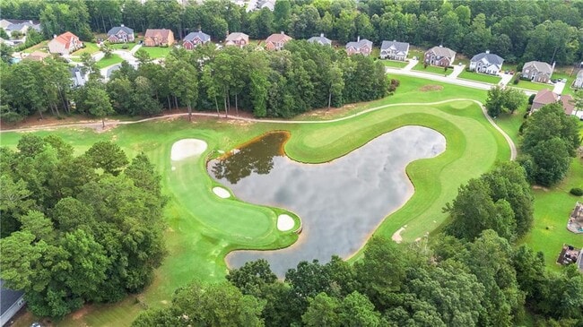 Building Photo - 130 S Links Dr