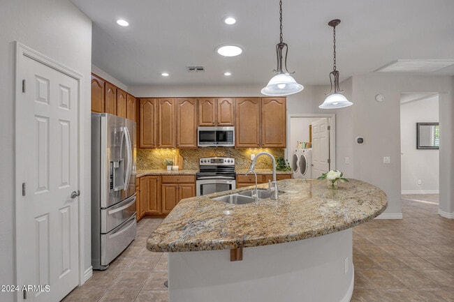 Building Photo - 20500 N Big Dipper Dr